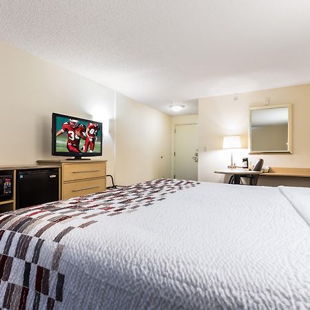 Red Roof Inn Cleveland Airport - Middleburg Heights Εξωτερικό φωτογραφία