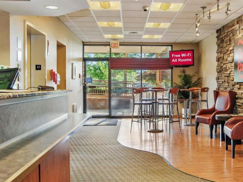 Red Roof Inn Cleveland Airport - Middleburg Heights Εξωτερικό φωτογραφία