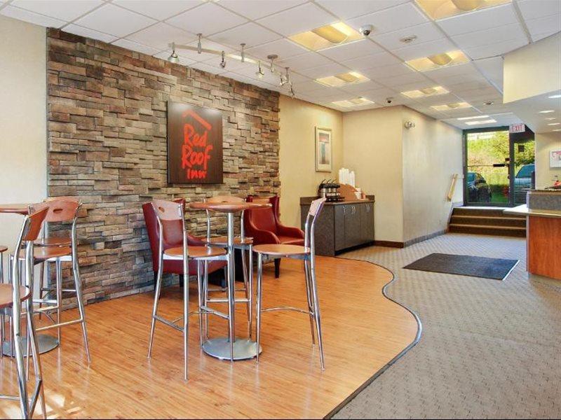 Red Roof Inn Cleveland Airport - Middleburg Heights Εξωτερικό φωτογραφία