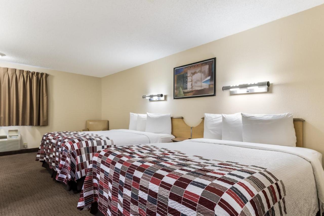 Red Roof Inn Cleveland Airport - Middleburg Heights Εξωτερικό φωτογραφία