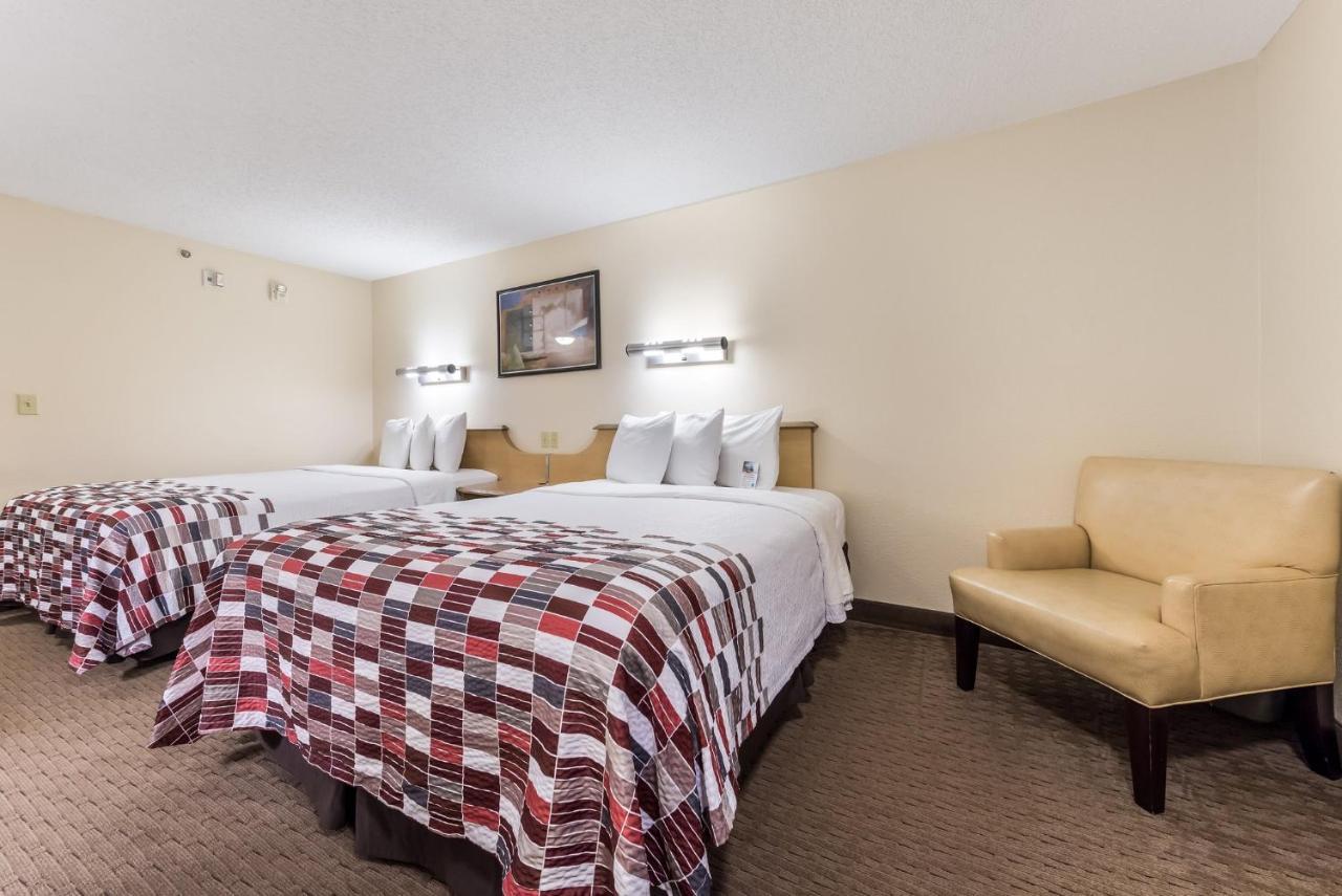 Red Roof Inn Cleveland Airport - Middleburg Heights Εξωτερικό φωτογραφία